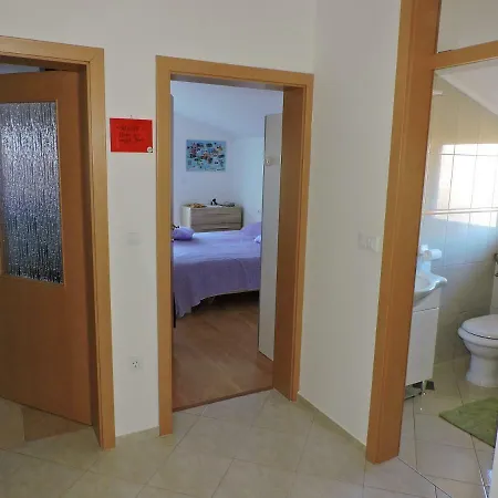 Modern 5 Minutes From Fazana - Beautiful Balcony View - Legin Apartamento